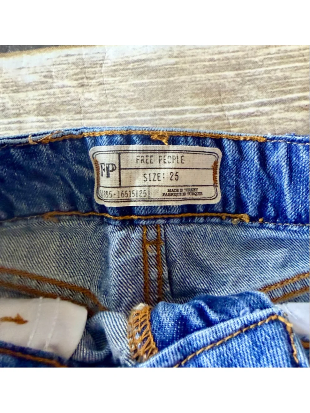 Sweet Hollister Sunflower Shorts